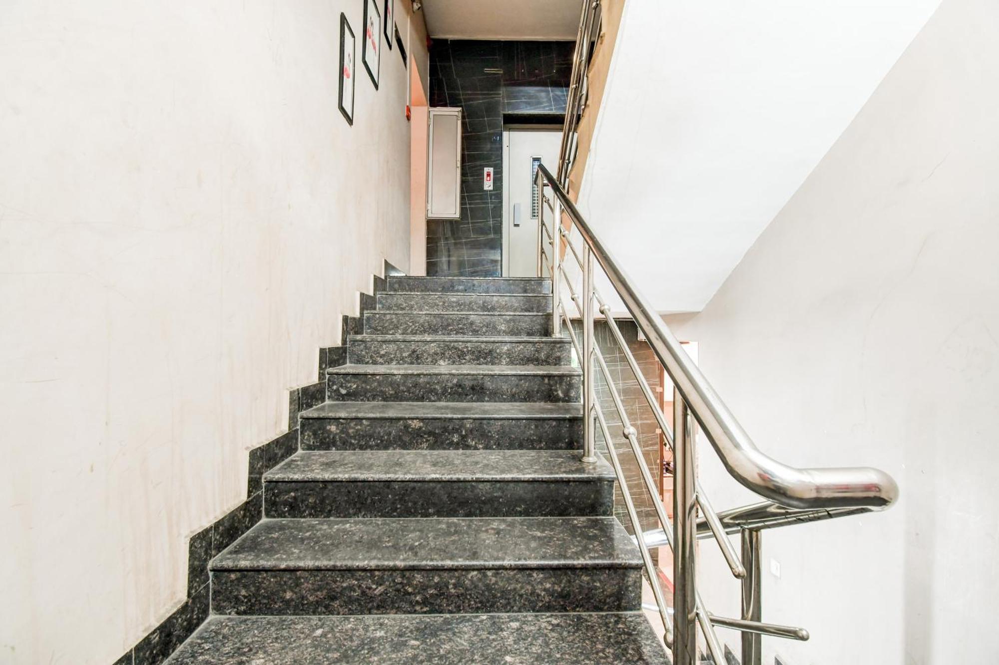 Super Hotel O Raipur City Center Formerly Hotel Edge 외부 사진